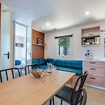 אתר קמפינג 3 Etoiles - Piscine - Ccbbehi