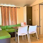 3 Etoiles - Piscine - Ccbbehi