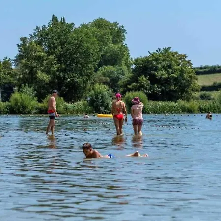 3 Etoiles - Piscine - Ccbbehi Verruyes