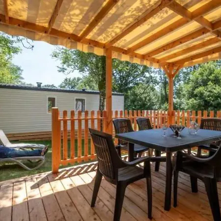 3 Etoiles - Piscine - Ccbbehi *