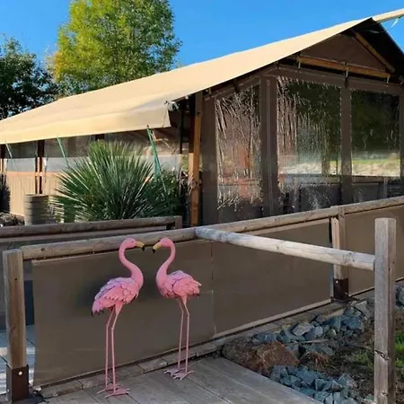 3 Etoiles - Piscine - Ccbbehi 营地